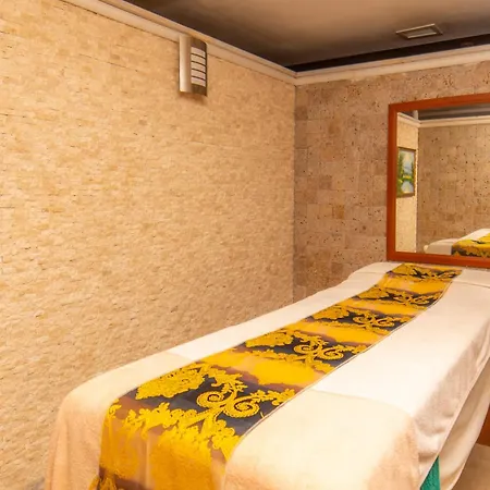 Готель Selenium 3*