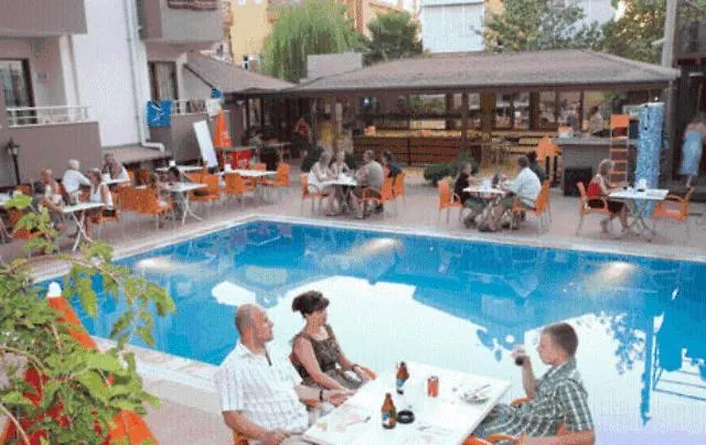 Selenium Hotel Sidé